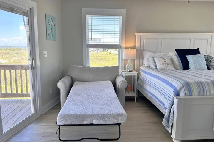 Room 7 of 24