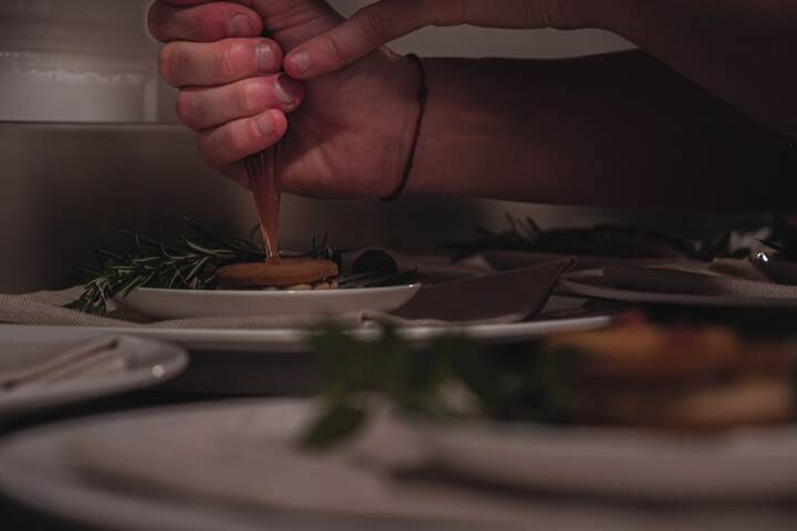 Dining 87 of 108