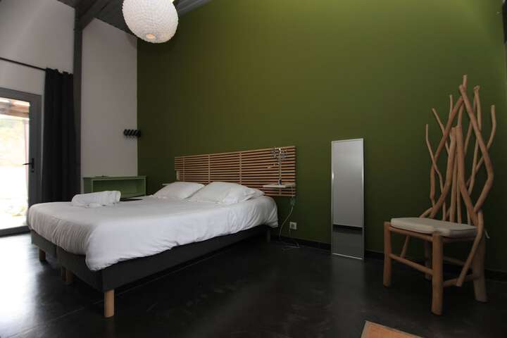Room 21 of 39