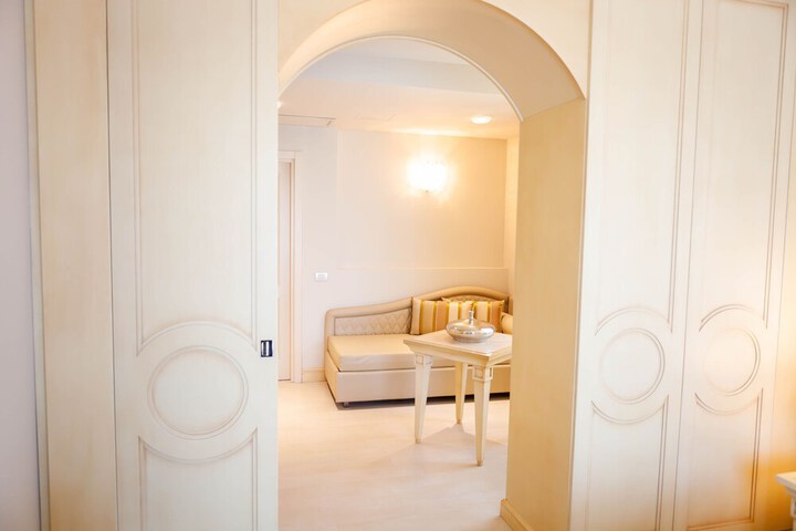 Room 41 of 119