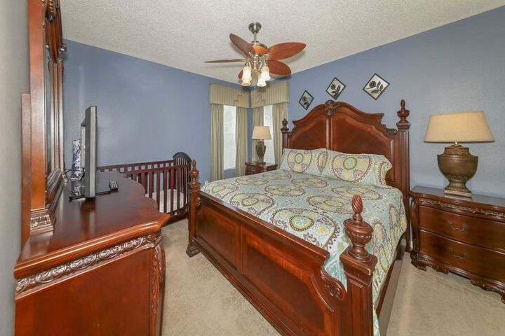Room 8 of 24