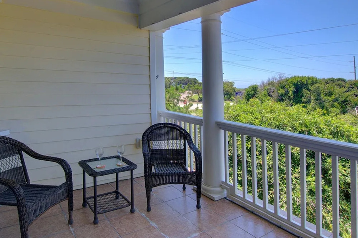 Terrace/Patio 7 of 22