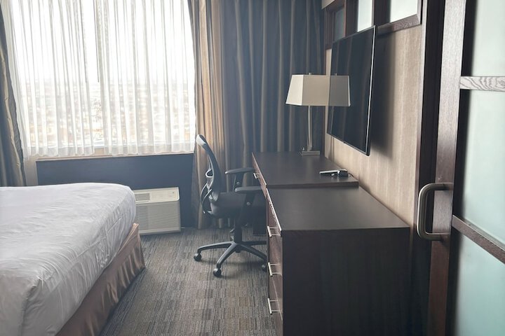 Room 9 of 67