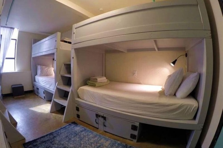 Room 37 of 66