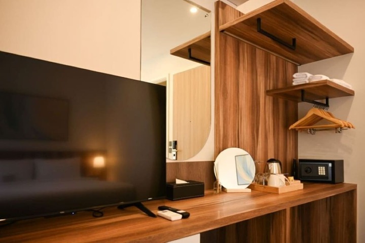 Room 58 of 251