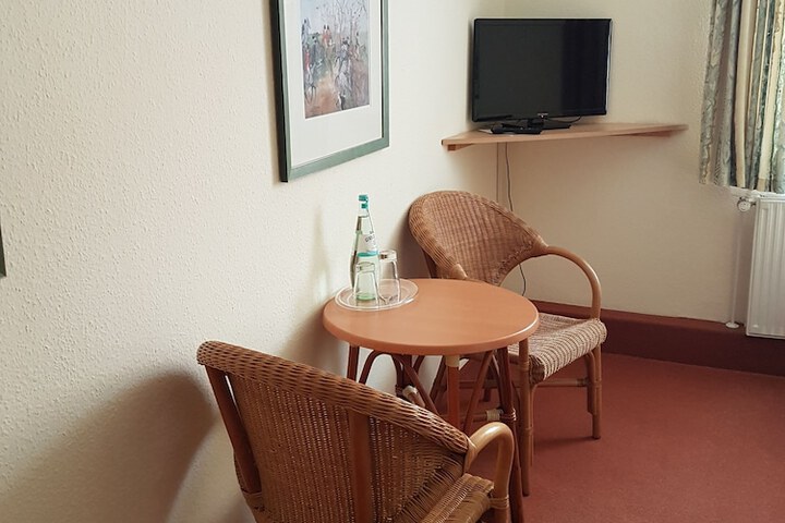 Room 9 of 21