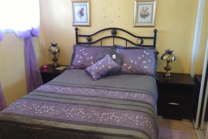 Room 5 of 23