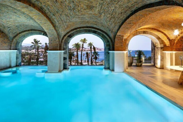 Pool 12 of 20