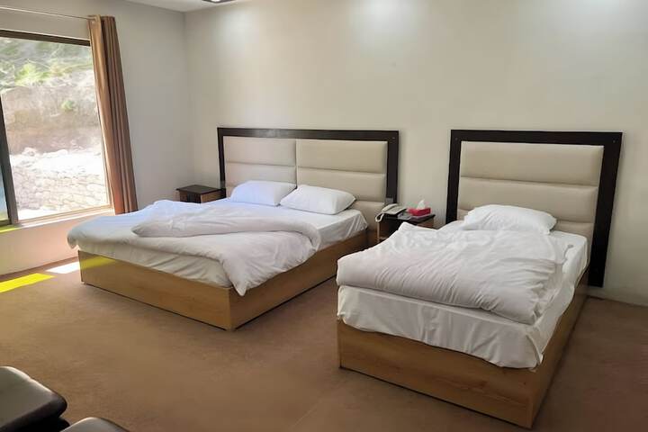 Room 17 of 19