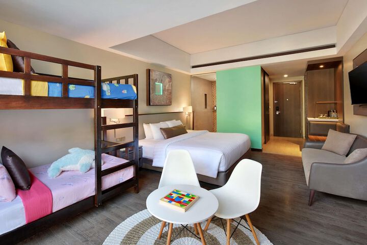 Room 8 of 111