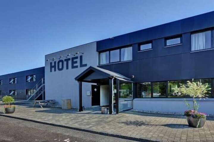 Hotel 36 of 36
