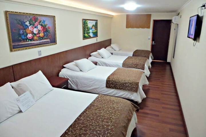 Room 27 of 48