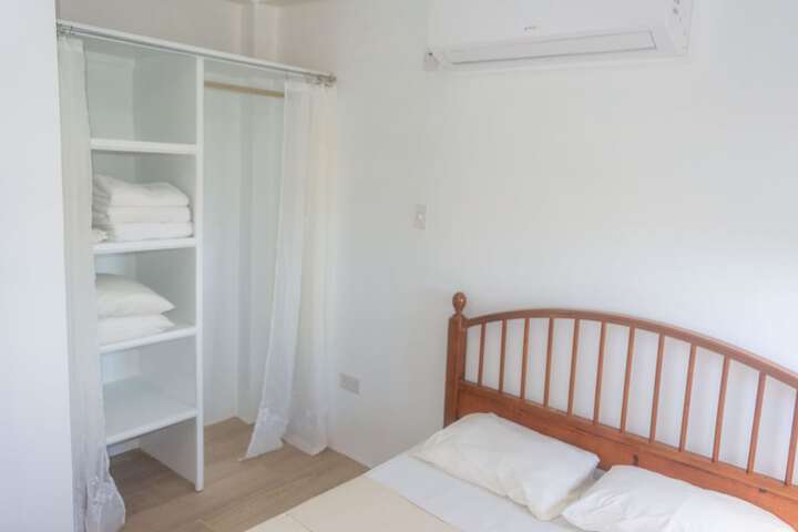 Room 26 of 157
