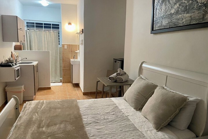 Room 5 of 23
