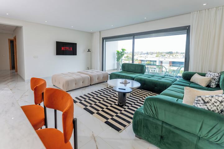 Room 43 of 47
