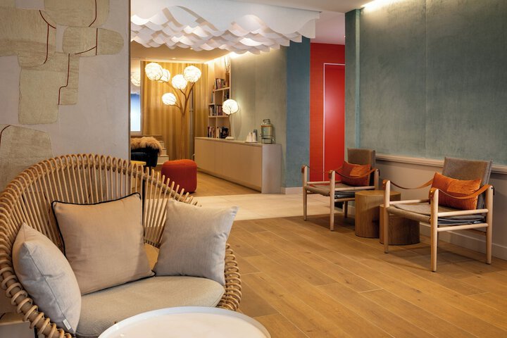 Hotel Interior 10 of 81