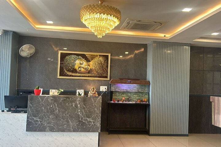 Hotel Interior 4 of 25