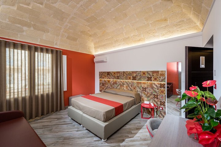 Room 10 of 46