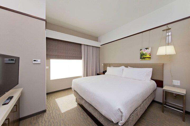 1 King Bed (13 of 32)