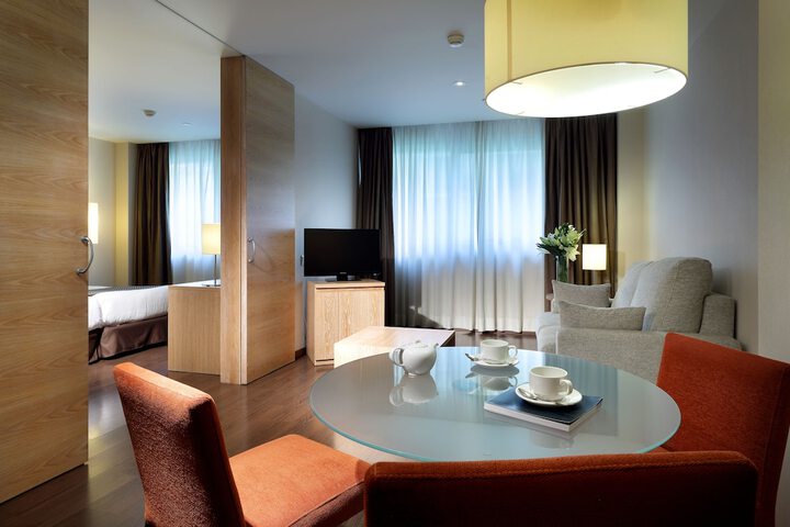 Room 14 of 79