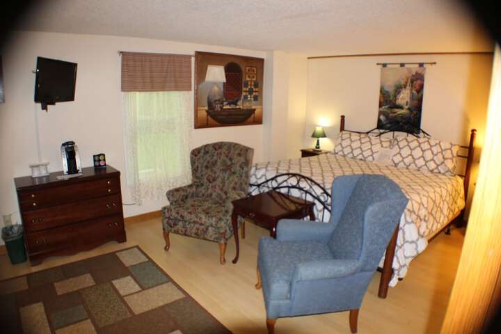 Room 9 of 46