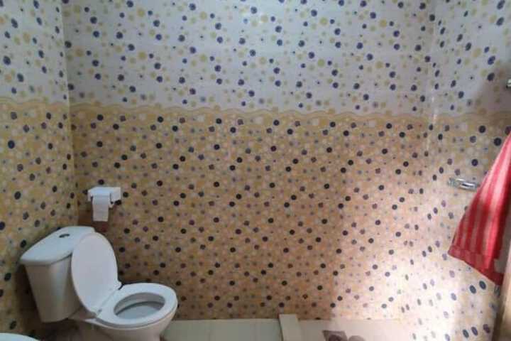 Room 15 of 18