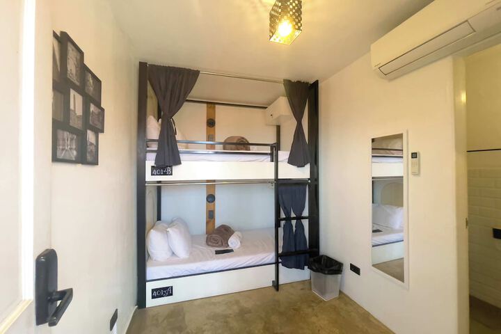 Room 12 of 45