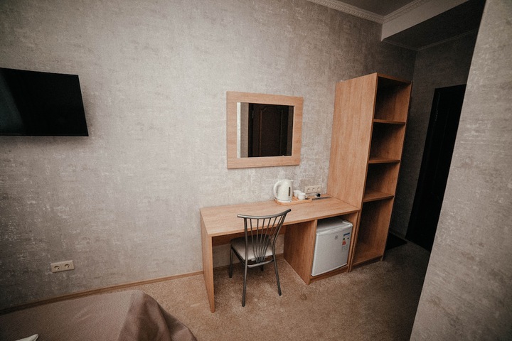Room 20 of 35