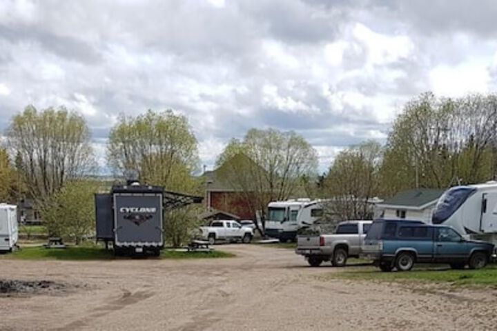 Property Grounds 21 of 30