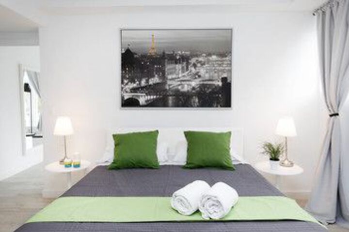 Room 87 of 245