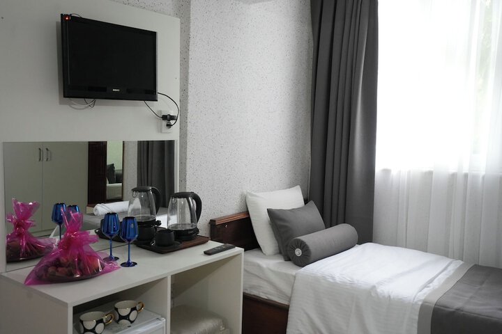 Room 18 of 62