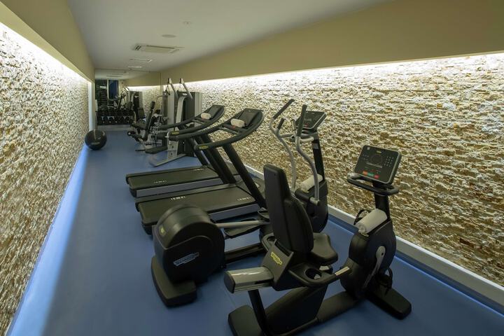 Health and Fitness 34 of 53