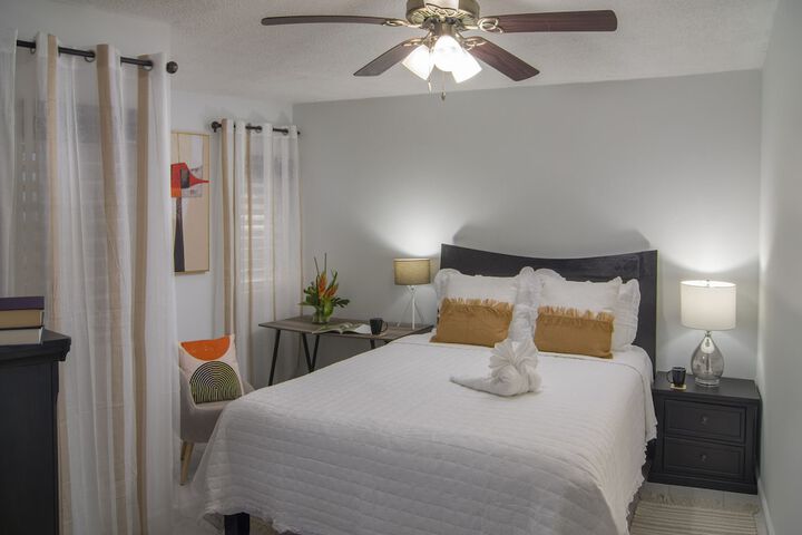 Room 2 of 26