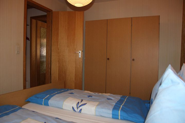 Room 7 of 86