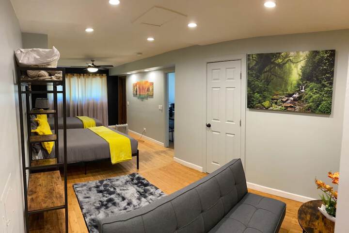 Room 25 of 52