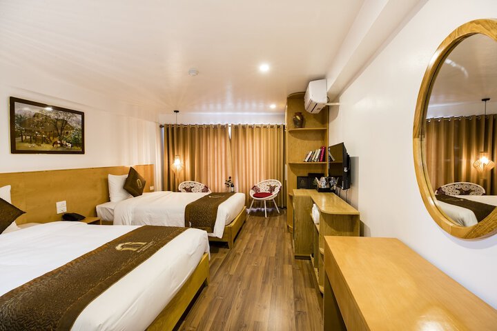 Room 9 of 43