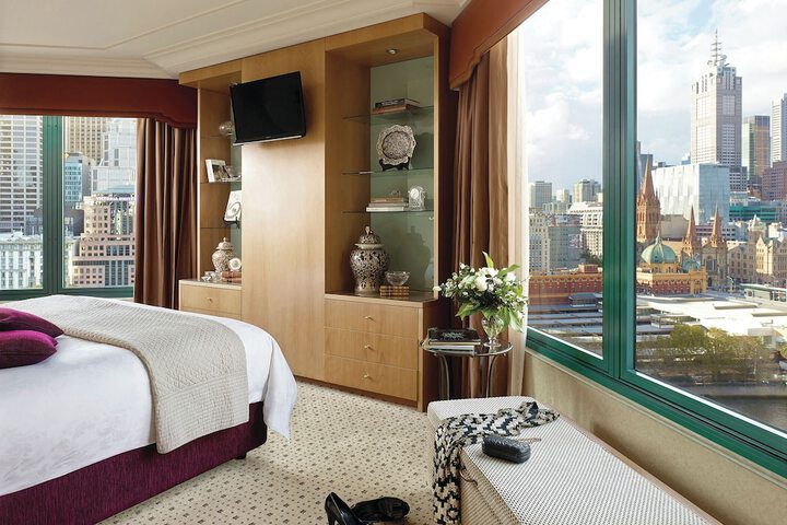 Room 16 of 44