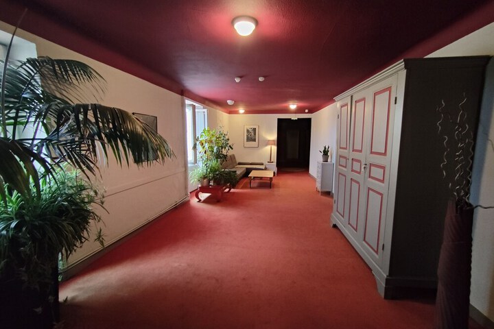 Ballroom/Hall 67 of 71