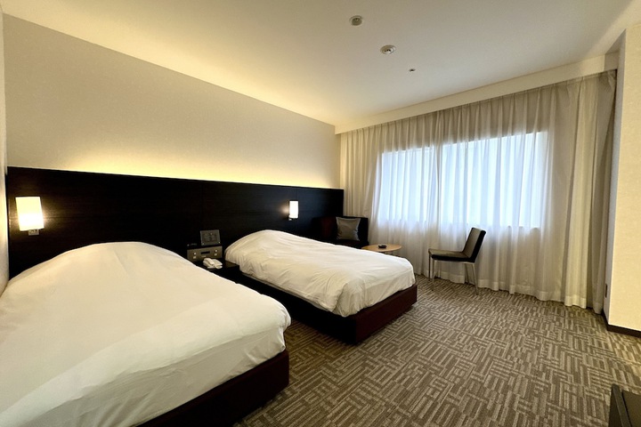 Room 10 of 62