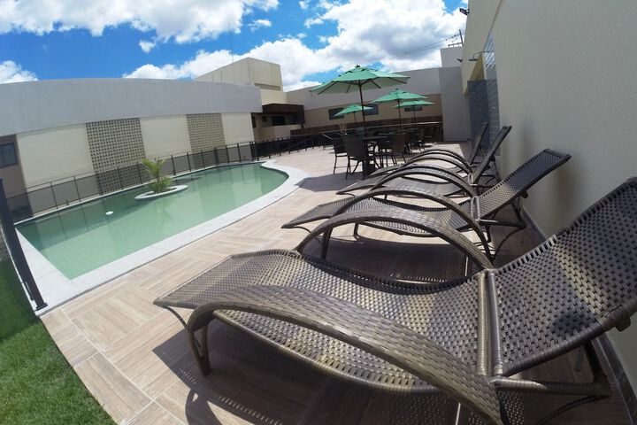 Pool 25 of 50