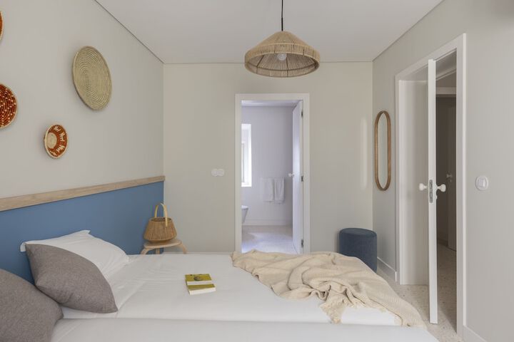 Room 10 of 134