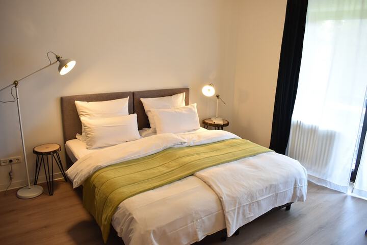 Room 10 of 39