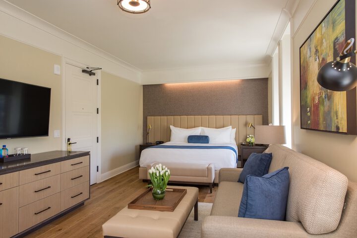 Room 8 of 46