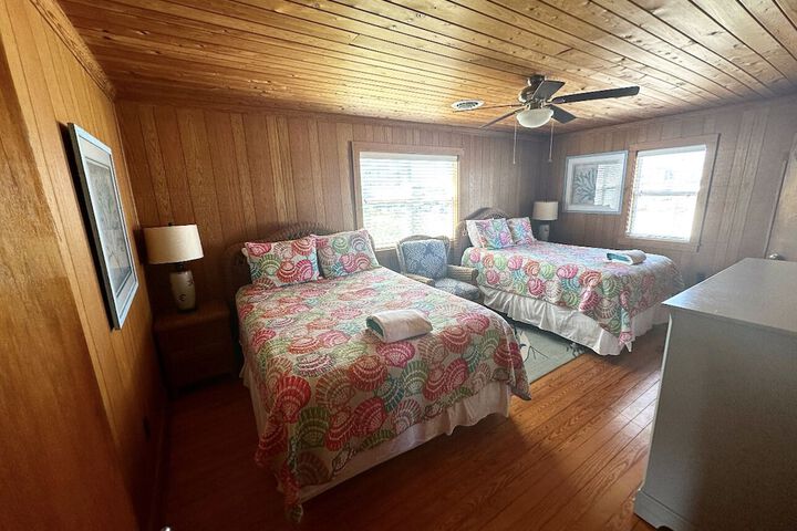 Room 18 of 123