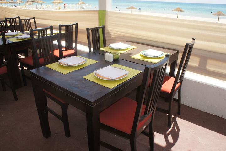 Dining 81 of 103