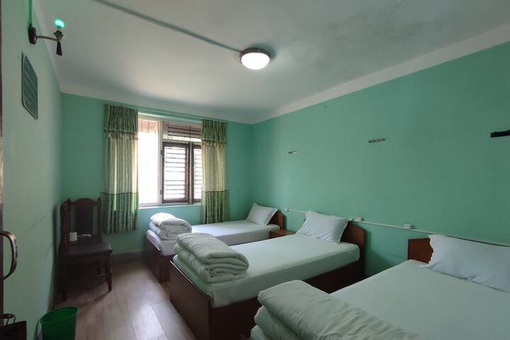 Room 13 of 46