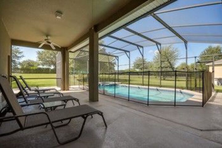 Terrace/Patio 21 of 25