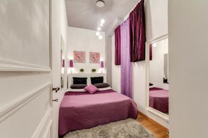 Room 111 of 330