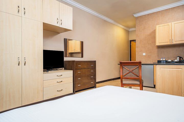 Room 27 of 59