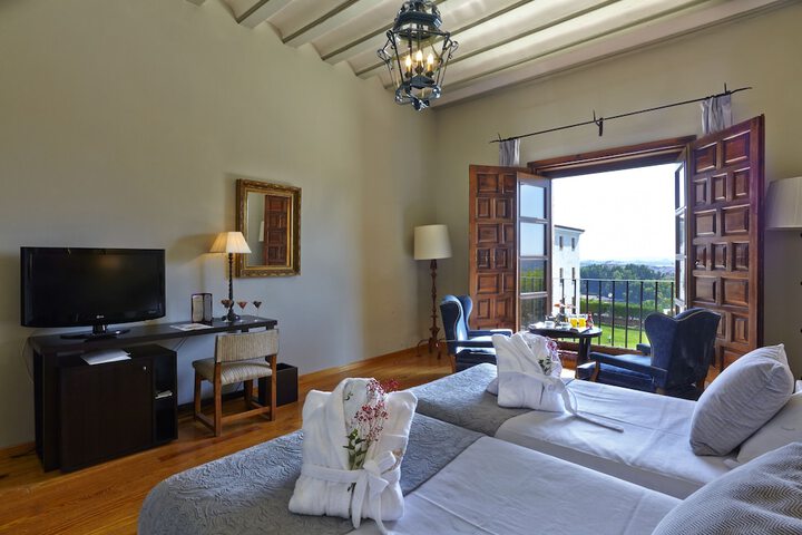 Room 10 of 45